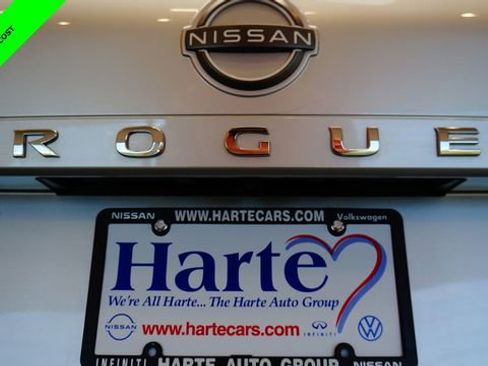 Certified 2023 Nissan Rogue SL w/ SL Premium Package AWD/4WD image 82