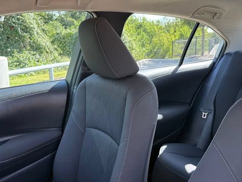 Used 2024 Toyota Corolla LE FWD image 12