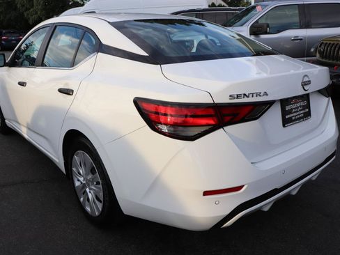 Used 2024 Nissan Sentra S FWD image 3