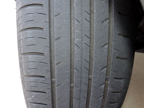 Used 2024 Honda CR-V EX-L image 11