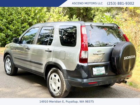 Used 2005 Honda CR-V LX image 3