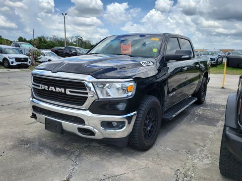 Used 2020 RAM 1500 Big Horn AWD/4WD image 3