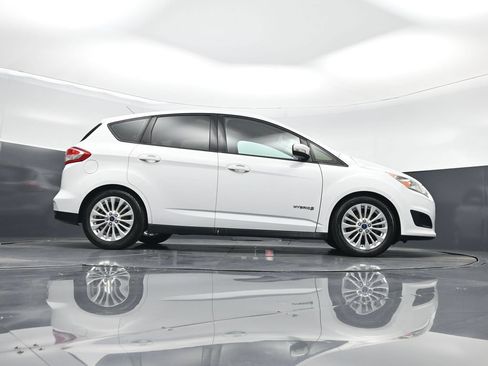 Used 2017 Ford C-MAX SE FWD image 43
