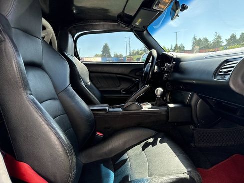 Used 2006 Honda S2000 image 17