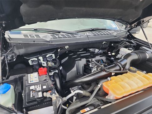 Used 2018 Ford F150 XLT w/ Equipment Group 302A Luxury image 13