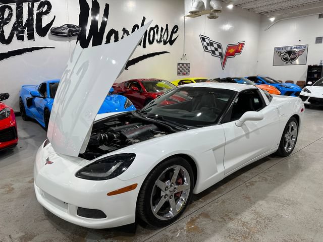 Used 2007 Chevrolet Corvette Coupe w/ Preferred Equipment Group RWD image 30