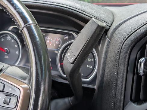 Used 2019 Chevrolet Silverado 1500 High Country AWD/4WD image 32