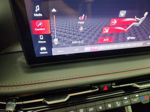 New 2025 Dodge Hornet GT w/ GT Blacktop Package image 15