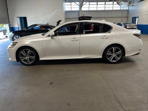 Used 2016 Lexus GS 200t w/ Premium Package RWD image 6