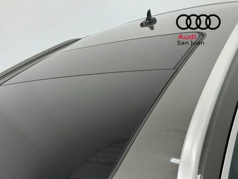 Used 2020 Audi Q3 2.0T Premium w/ Convenience Package AWD/4WD image 9