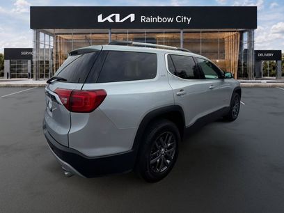 Used 2017 GMC Acadia SLT