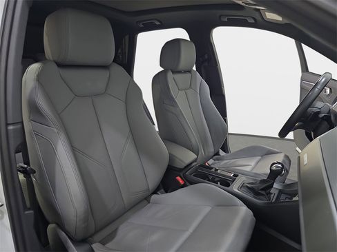 Certified 2024 Audi Q3 2.0T Premium Plus image 12