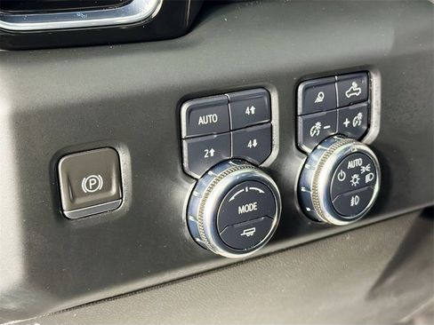 Used 2023 GMC Sierra 1500 Denali w/ Denali Reserve Package image 10