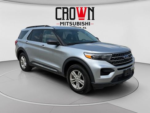 Used 2020 Ford Explorer XLT AWD/4WD image 1