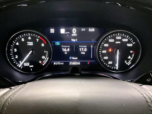 Used 2025 Cadillac XT6 Sport w/ Platinum Package image 23