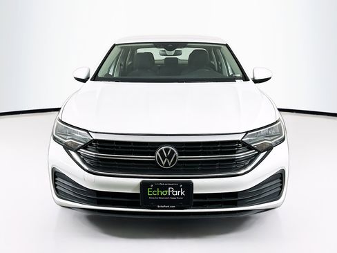Used 2024 Volkswagen Jetta S FWD image 2