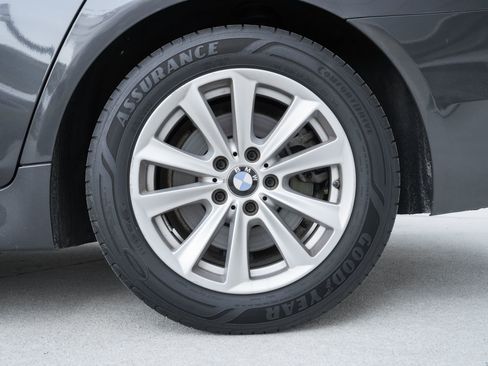 Used 2016 BMW 528i xDrive Sedan AWD/4WD image 14