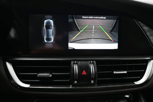 Used 2022 Alfa Romeo Giulia Sprint RWD image 19