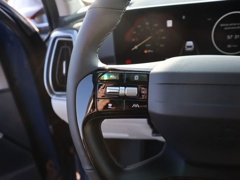 New 2026 Kia Sorento SX FWD image 29