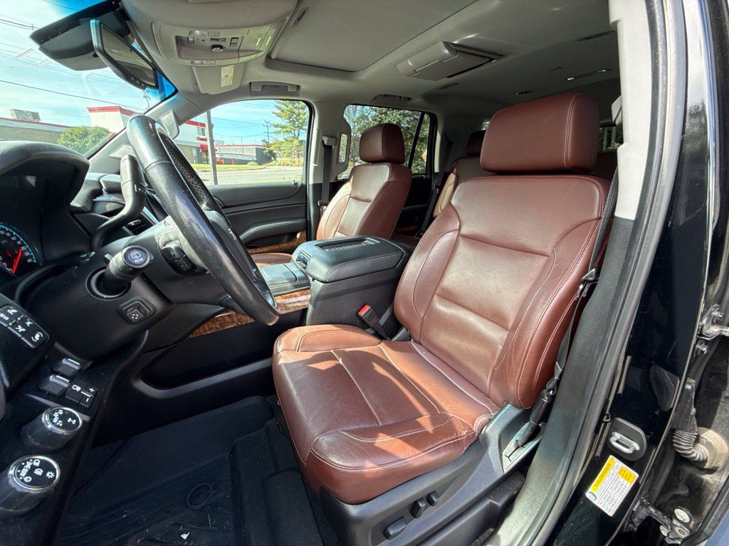 Used 2019 Chevrolet Tahoe Premier w/ Premier Plus Edition AWD/4WD image 9