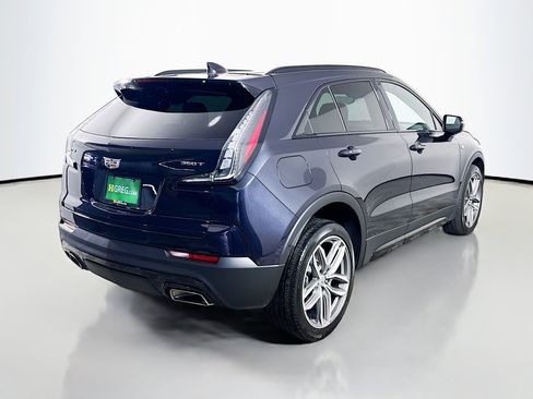 Used 2022 Cadillac XT4 Sport w/ Enhanced Visibility Package image 10