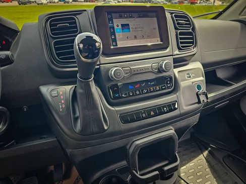 New 2026 RAM ProMaster 2500 w/ Convenience Group FWD image 20