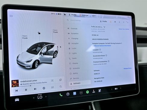 Used 2020 Tesla Model Y Long Range image 34