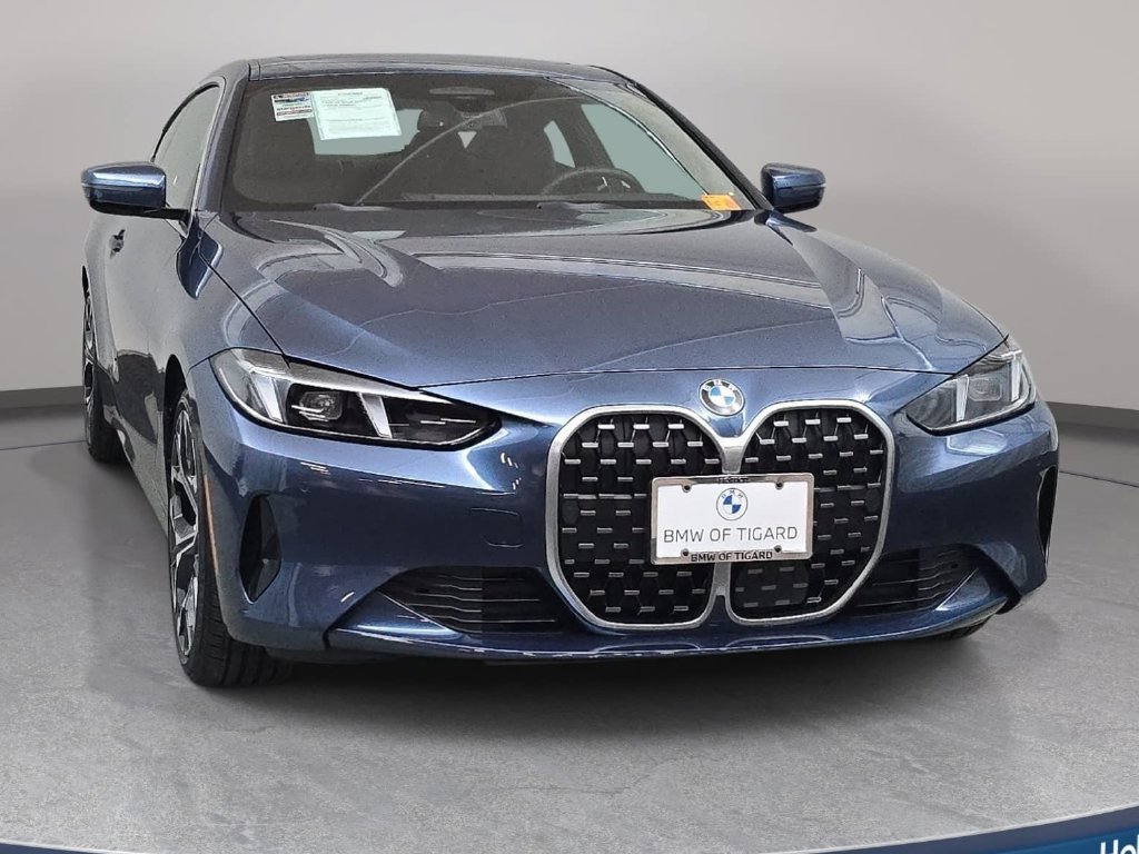 Used 2026 BMW 430i xDrive Coupe w/ Premium Package AWD/4WD image 3