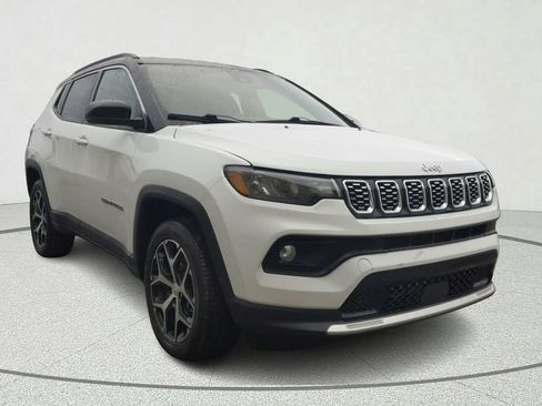 Used 2024 Jeep Compass Limited AWD/4WD image 1