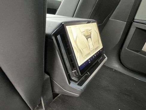 Used 2024 Tesla Cybertruck Cyberbeast AWD/4WD image 26