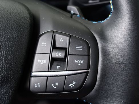 Used 2025 Ford Maverick Lobo AWD/4WD image 31