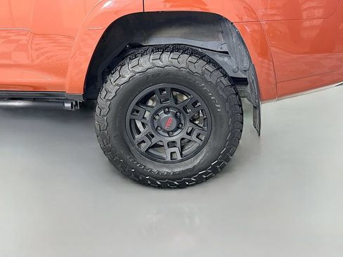 Used 2024 Toyota 4Runner TRD Pro AWD/4WD image 33