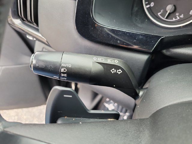 Used 2024 Nissan Pathfinder SV FWD image 25