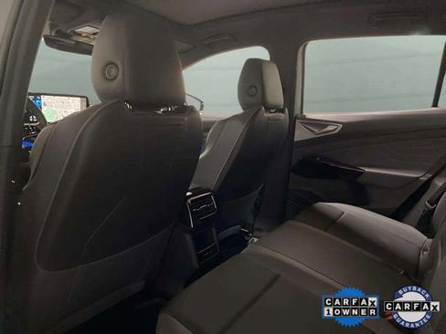 Used 2024 Volkswagen ID.4 S image 18