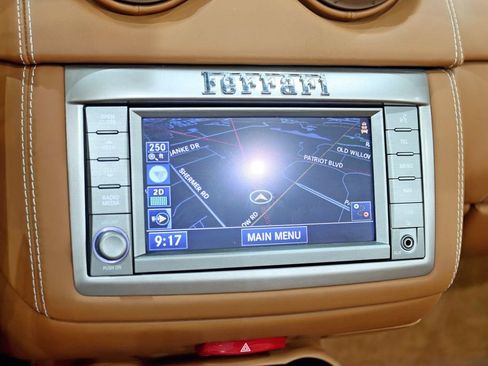Used 2011 Ferrari California RWD image 20