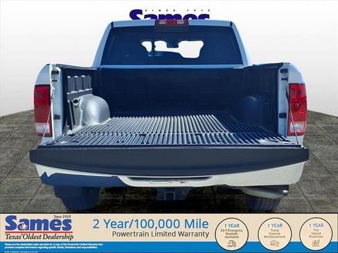 Used 2019 RAM 1500 Classic SLT image 9