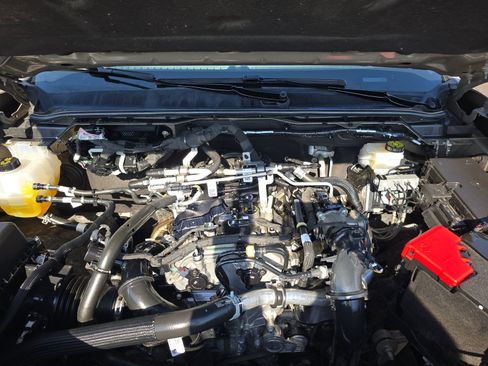 Used 2025 Ford Ranger XLT AWD/4WD image 14