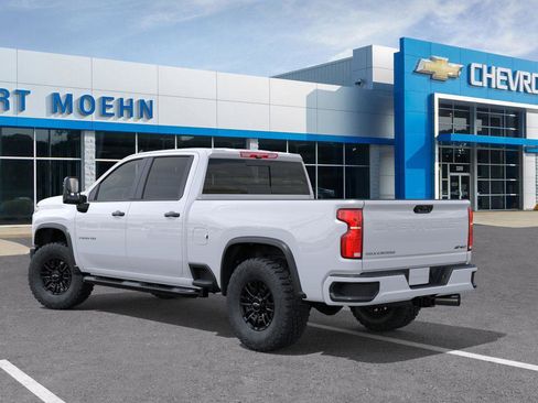 New 2026 Chevrolet Silverado 2500 ZR2 image 3