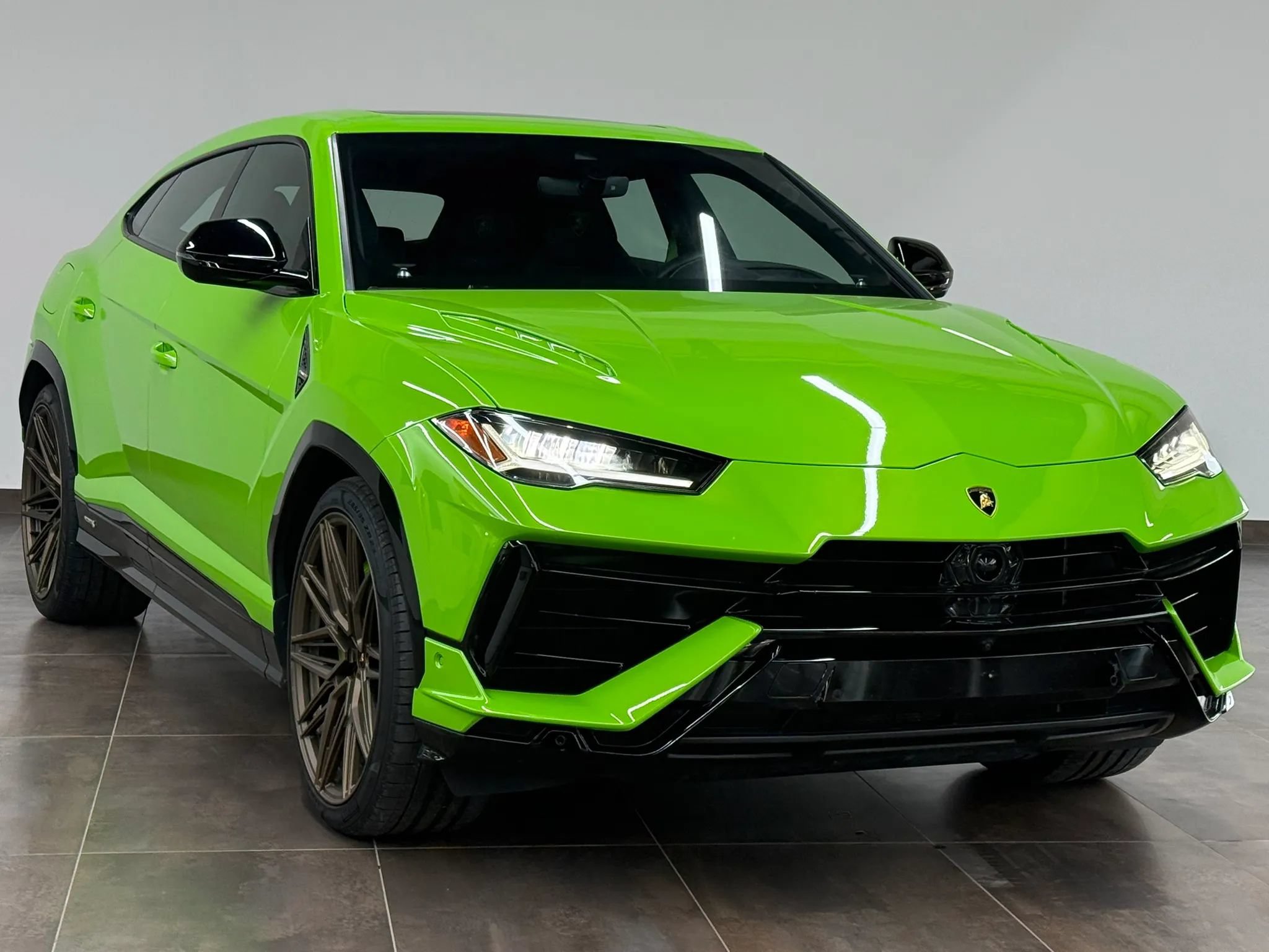Used 2023 Lamborghini Urus S AWD/4WD image 17
