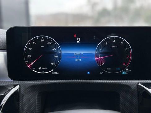 Used 2025 Mercedes-Benz CLA 250 CLA 250 image 29