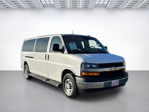 Used 2023 Chevrolet Express 3500 LT w/ LT Preferred Equipment Group image 2