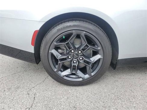 New 2025 Dodge Charger R/T w/ Quick Order Package 25M R/T image 5