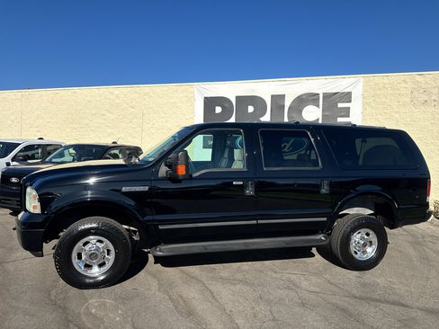 Used 2005 Ford Excursion Limited AWD/4WD image 33