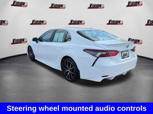 Used 2023 Toyota Camry SE w/ Cold Weather Package AWD/4WD image 8