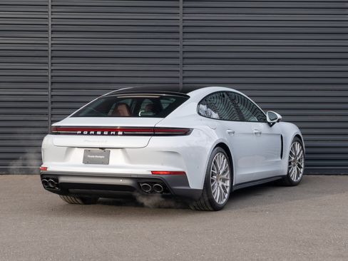 New 2026 Porsche Panamera 4 image 8