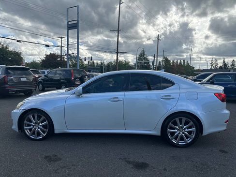 Used 2008 Lexus IS 250 image 10