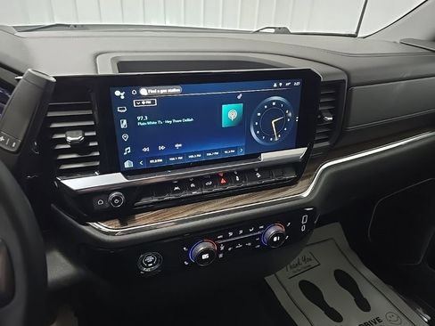 Used 2023 Chevrolet Silverado 1500 RST image 25