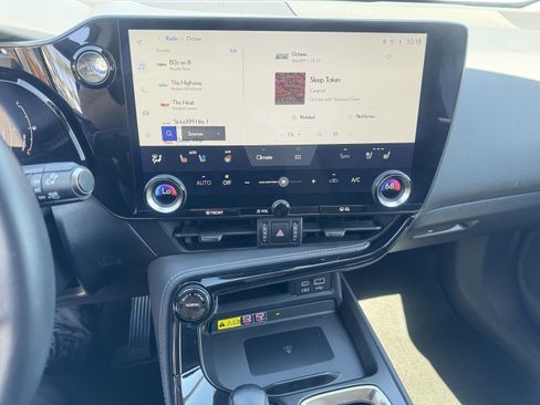 Used 2022 Lexus NX 350 AWD w/ Accessory Package 2 image 25