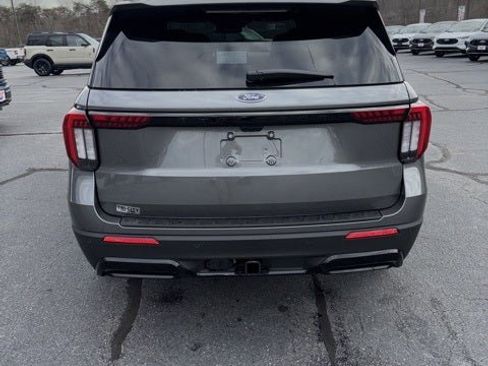 New 2026 Ford Explorer ST-Line w/ ST-Line Street Pack image 25