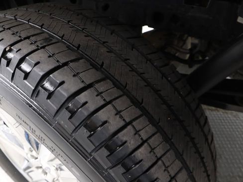 Used 2024 Ford F150 XLT image 20